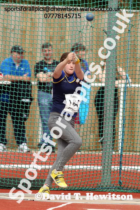 Girls under-15s hammer, Northern Under-13s, U-15s and 17s Championships. Photo: David T. Hewitson/Sports for All Pics